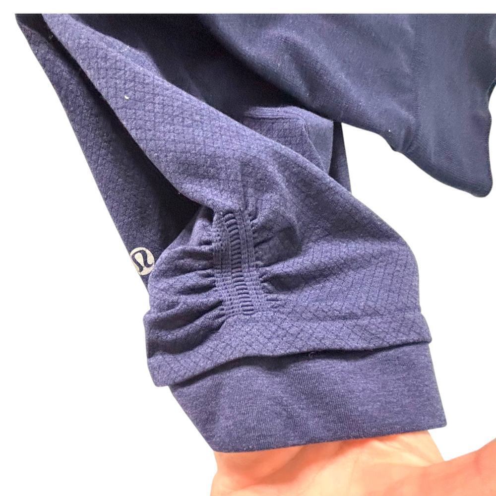 Lululemon In The Flow Crop II Deep Navy Blue Size 6 - Picture 2 of 6